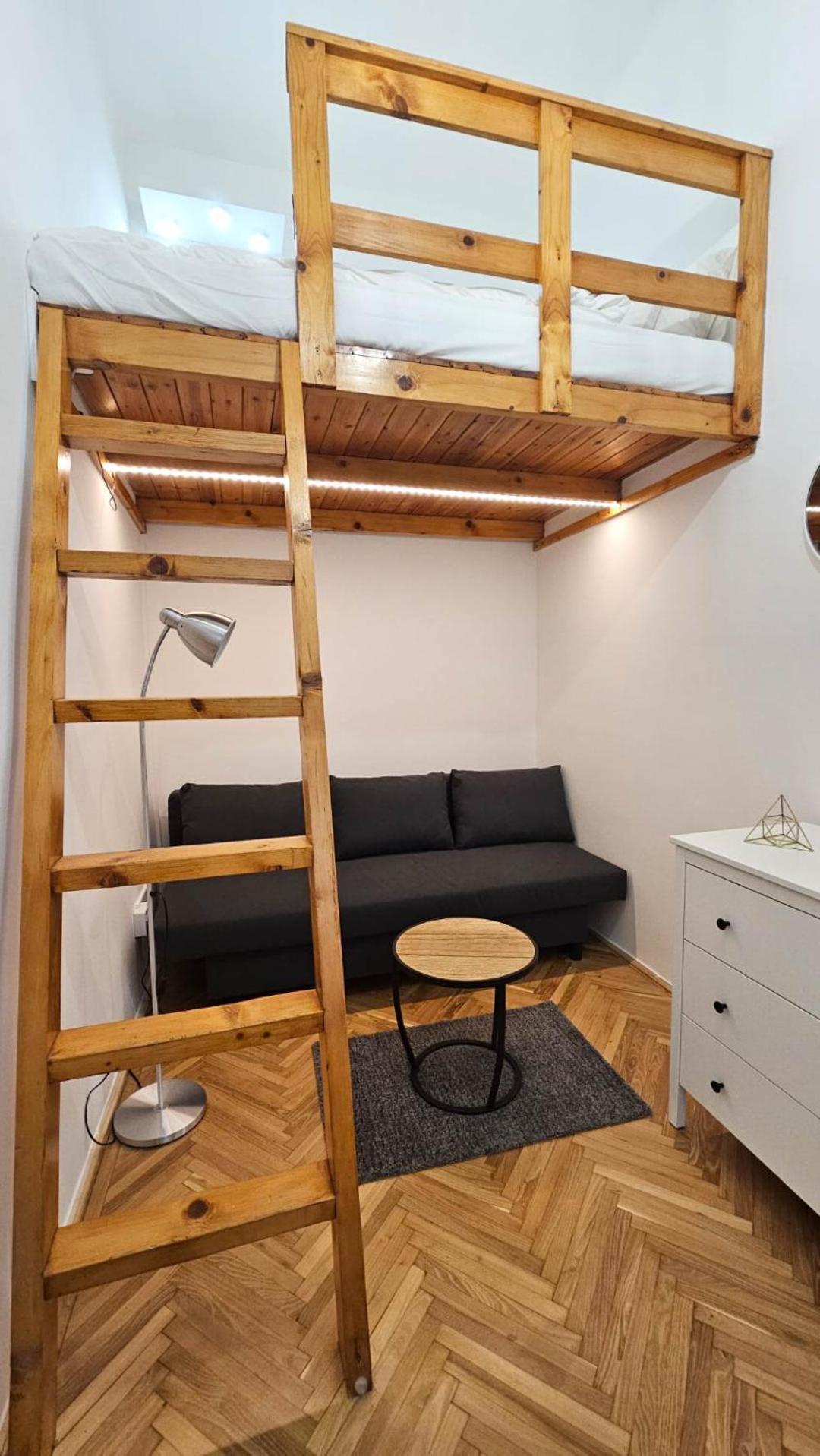 Central Oasis Budapeşte Dış mekan fotoğraf
