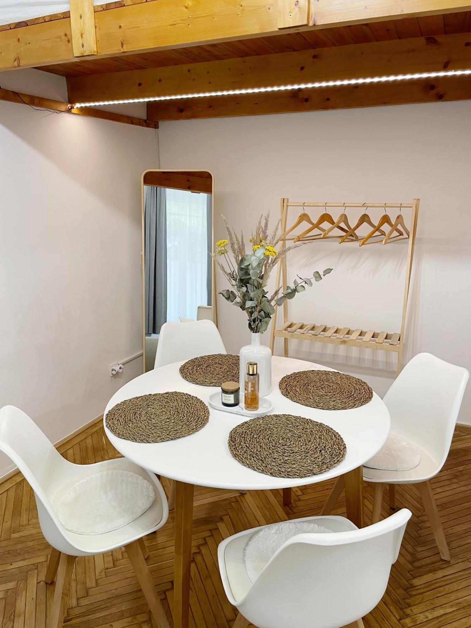 Central Oasis Budapeşte Dış mekan fotoğraf